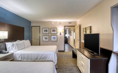 Holiday Inn Hotel & Suites Atlanta Airport-North by IHG