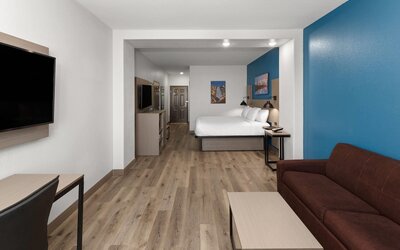 La Quinta Inn & Suites by Wyndham Kyle - Austin South