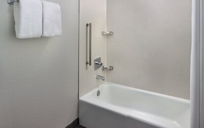 Courtyard by Marriott Nashville Brentwood