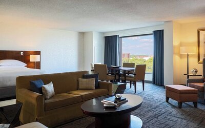 Renaissance Concourse Atlanta Airport Hotel