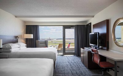 Renaissance Concourse Atlanta Airport Hotel