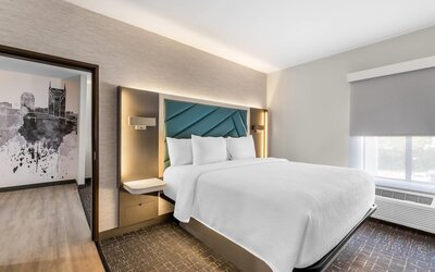 Brentwood Suites Nashville, an Ascend Collection Hotel