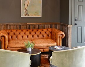 Marsh Hotel