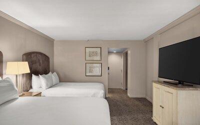 Dauphine Orleans Hotel