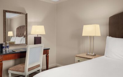 Dauphine Orleans Hotel