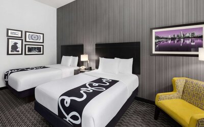 La Quinta Inn & Suites by Wyndham Austin - Cedar Park