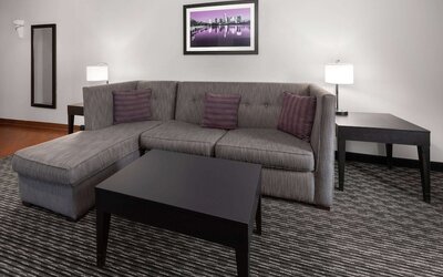 La Quinta Inn & Suites by Wyndham Austin - Cedar Park
