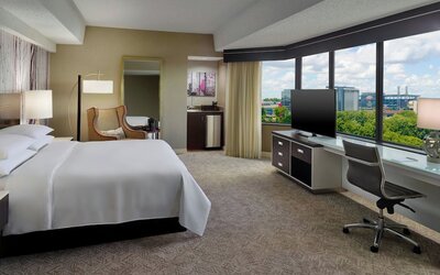 Renaissance Atlanta Waverly Hotel & Convention Center