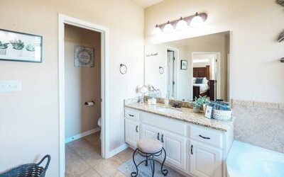 Austin Charm Home by The Key Rentals
