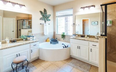 Austin Charm Home by The Key Rentals