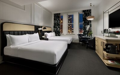 The Candler Hotel Atlanta, Curio Collection by Hilton