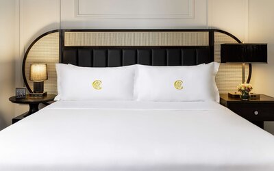The Candler Hotel Atlanta, Curio Collection by Hilton
