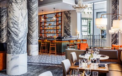 The Candler Hotel Atlanta, Curio Collection by Hilton