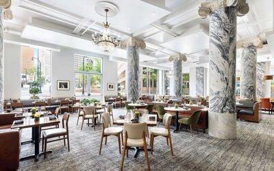 The Candler Hotel Atlanta, Curio Collection by Hilton