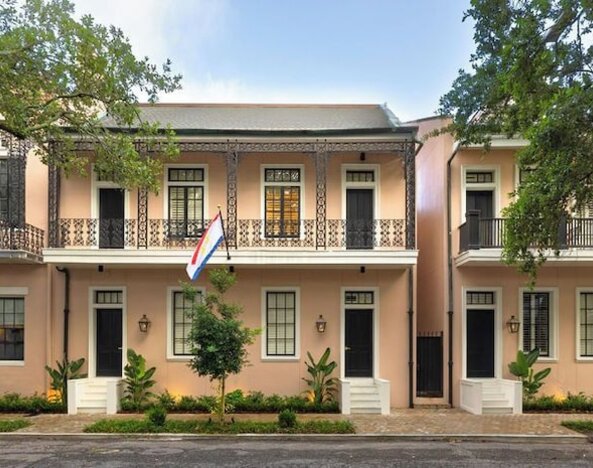 Garden District Hotel