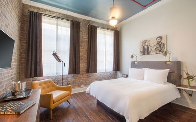 The Old No. 77 Hotel & Chandlery