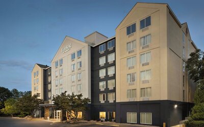 Fairfield Inn & Suites by Marriott Atlanta Vinings/Galleria