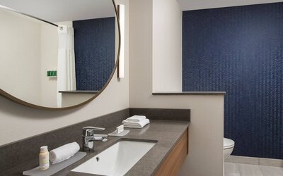 Fairfield Inn & Suites by Marriott Nashville near Vanderbilt