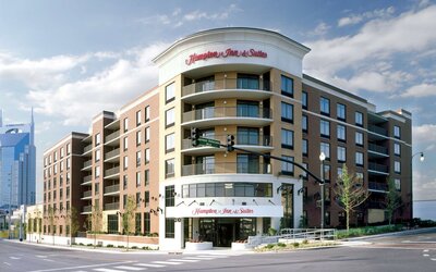 Hampton Inn & Suites Nashville Downtown
