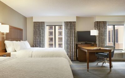 Hampton Inn & Suites Nashville Downtown