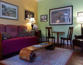 Blue60 Marigny Inn