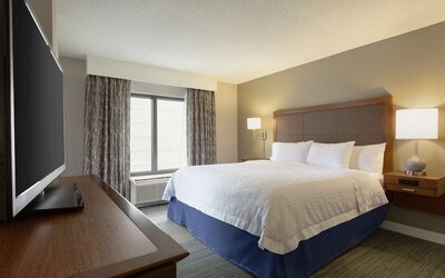 Hampton Inn & Suites Nashville Downtown