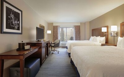 Hampton Inn & Suites Nashville Downtown