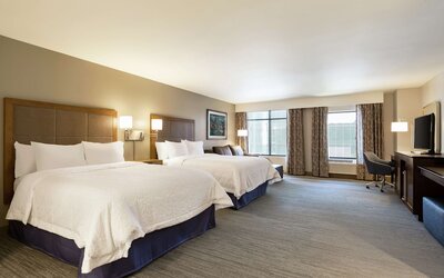 Hampton Inn & Suites Nashville Downtown