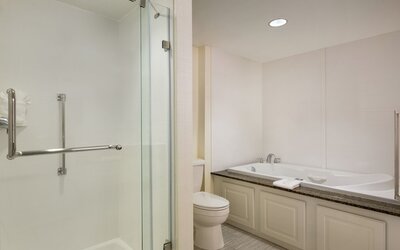 Hampton Inn & Suites Nashville Downtown