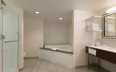 Hampton Inn & Suites Nashville Downtown