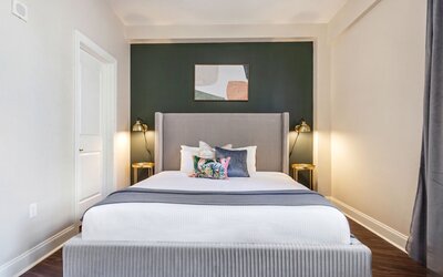 Spacious Modern Condos near French Quarter