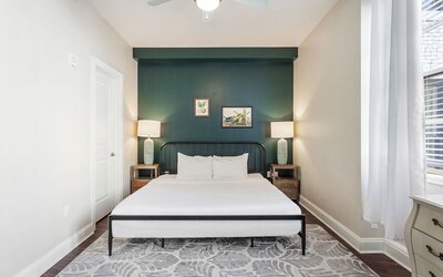 Spacious Modern Condos near French Quarter
