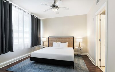 Spacious Modern Condos near French Quarter