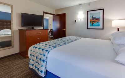 Drury Inn & Suites Nashville Airport