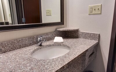 Drury Inn & Suites Nashville Airport