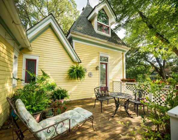 Sugar Magnolia Bed & Breakfast