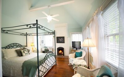 Sugar Magnolia Bed & Breakfast