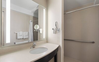 Holiday Inn Nashville - Vanderbilt (Dwtn) by IHG