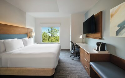 EVEN Hotel Atlanta - Ballpark Area by IHG