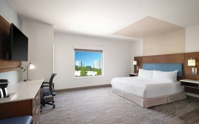 EVEN Hotel Atlanta - Ballpark Area by IHG