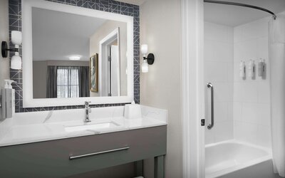 Homewood Suites by Hilton Nashville Airport