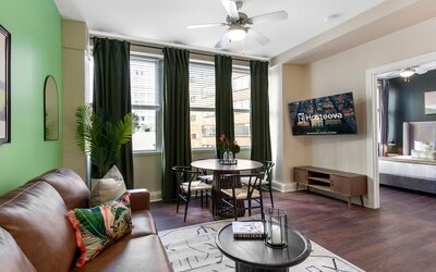 Spacious Modern Condos near French Quarter