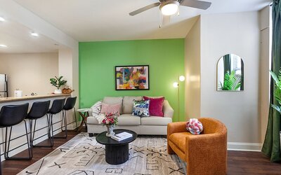 Spacious Modern Condos near French Quarter