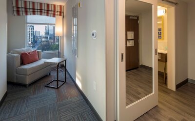 Hampton Inn & Suites Atlanta Midtown