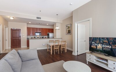 Spacious Modern Condos near French Quarter