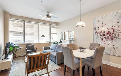 Spacious Modern Condos near French Quarter