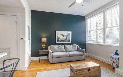 Spacious Modern Condos near French Quarter