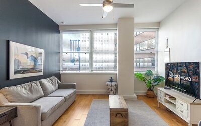 Spacious Modern Condos near French Quarter
