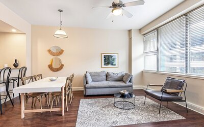 Spacious Modern Condos near French Quarter
