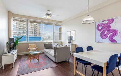 Spacious Modern Condos near French Quarter